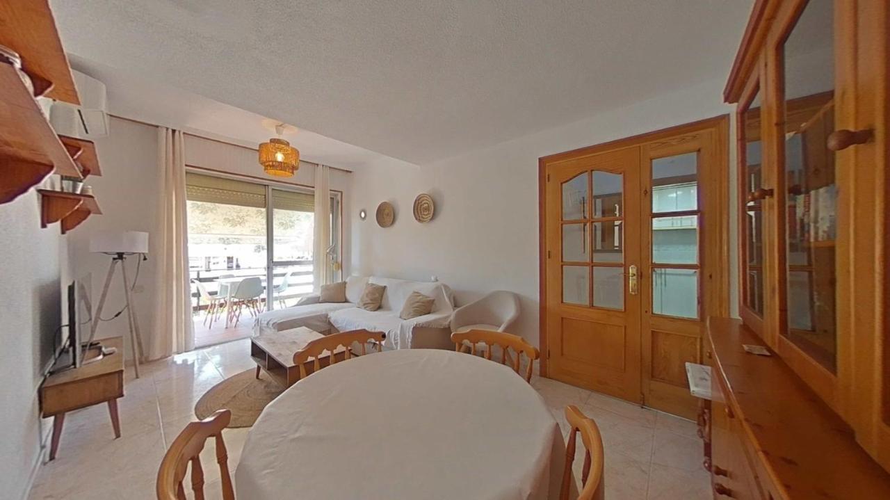 Ferienwohnung Acogedor En La Carihuela Con Plaza De Garaje Garantizada! Sol Montemar Torremolinos Exterior foto